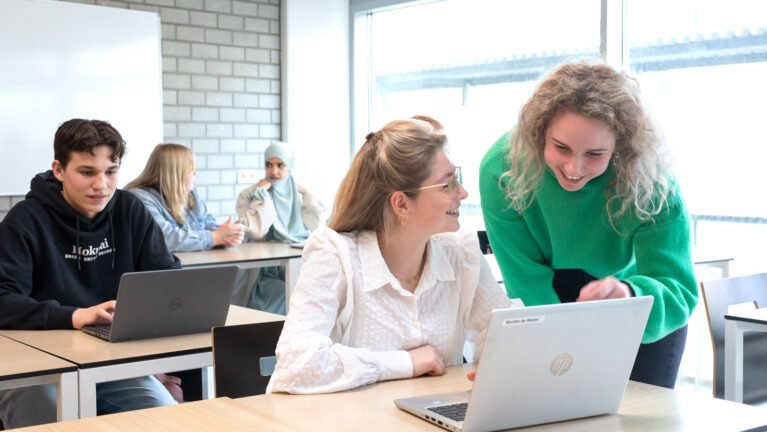 Studenten in klaslokaal