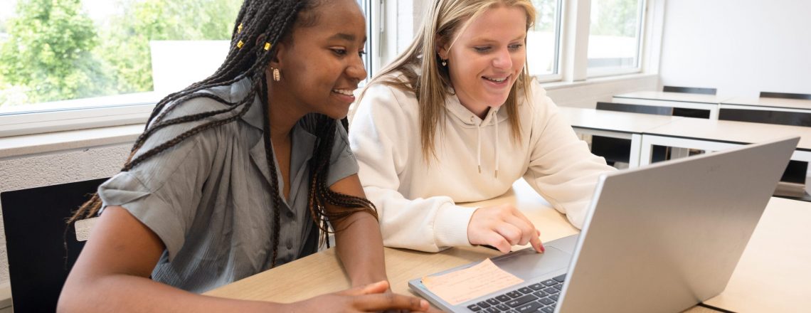 studenten-flex-werken-samen